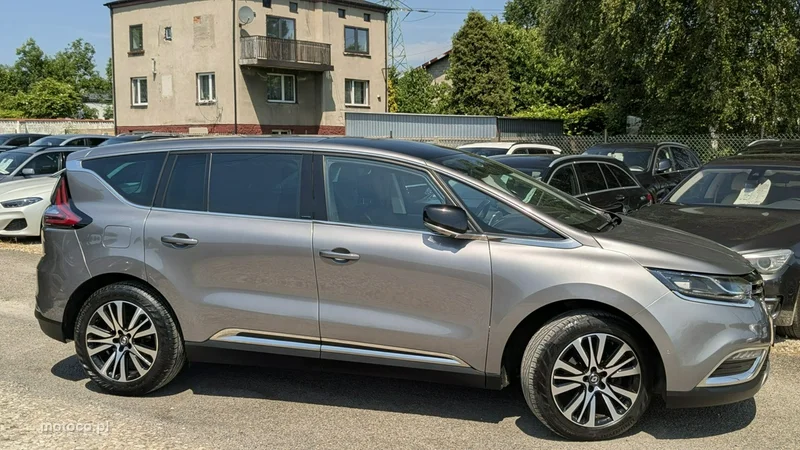 Renault Espace V 8