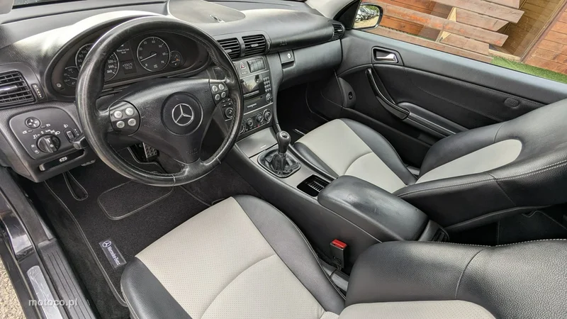 Mercedes-Benz Klasa C W203 C 180 16