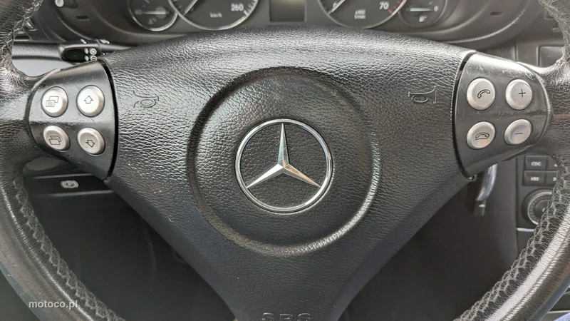 Mercedes-Benz Klasa C W203 C 180 32
