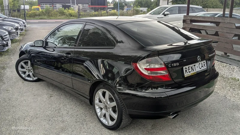Mercedes-Benz Klasa C W203 C 180 9