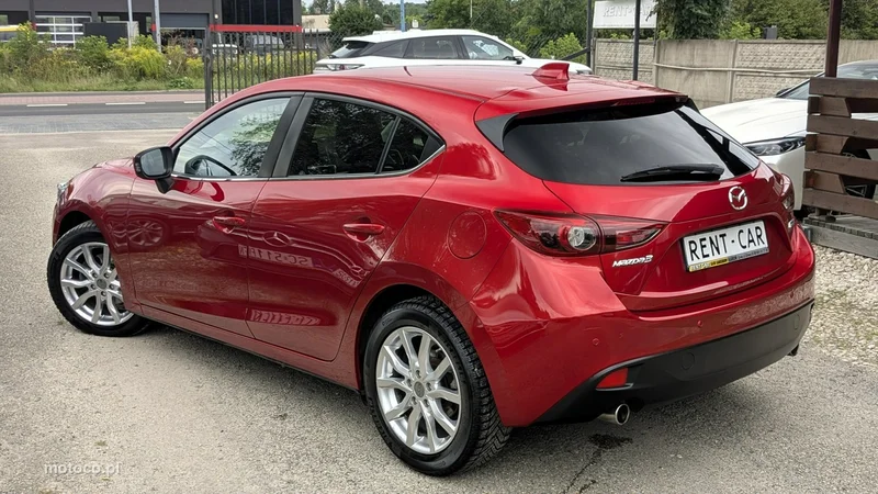 Mazda 3 10