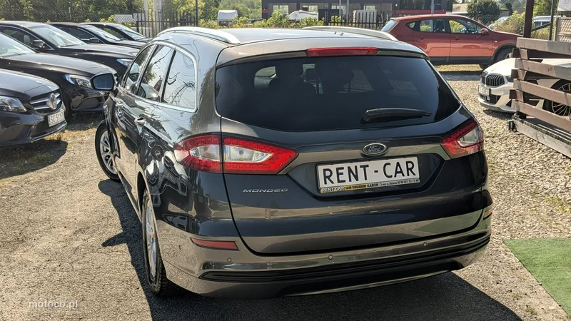 Ford Mondeo V 12