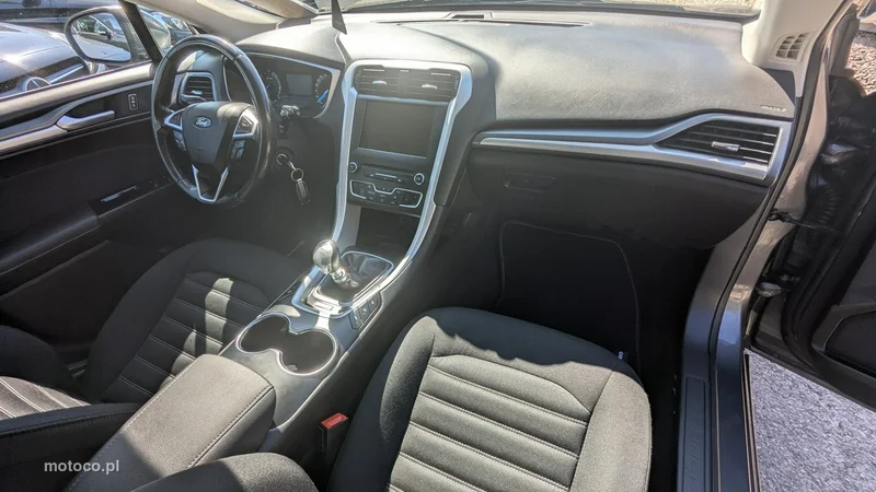 Ford Mondeo V 21
