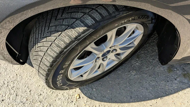 Ford Mondeo V 38