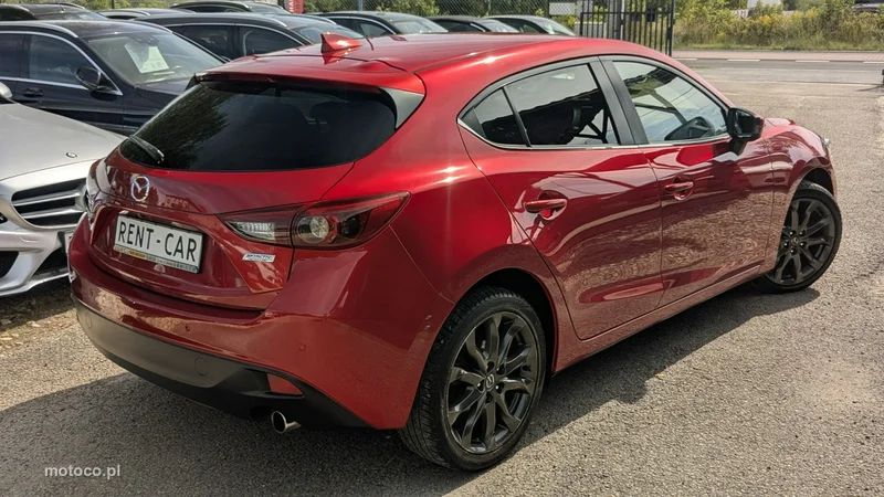 Mazda 3 12
