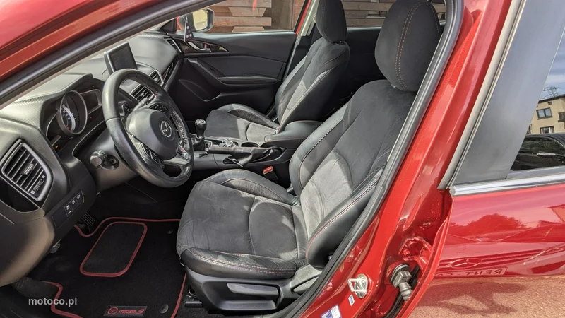 Mazda 3 14