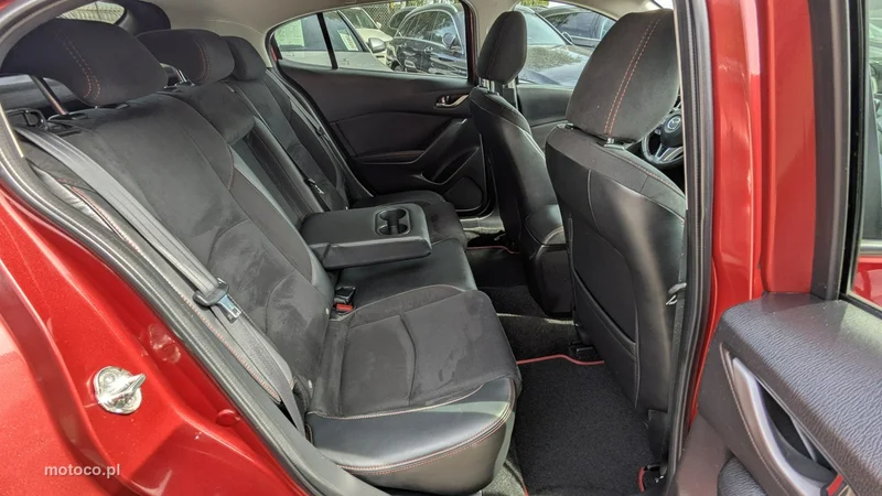 Mazda 3 18