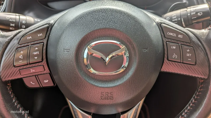Mazda 3 25