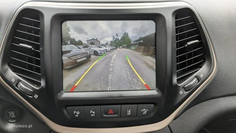 Jeep Cherokee 29