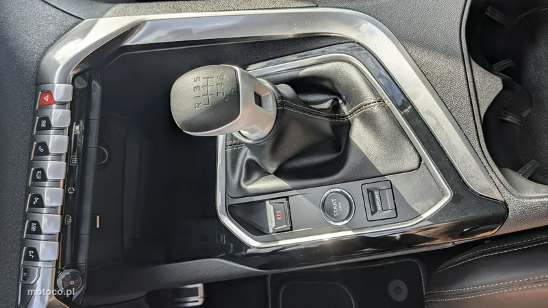 Peugeot 3008 30