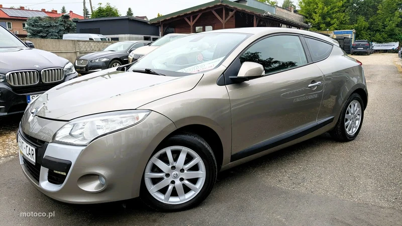 Renault Megane III 2
