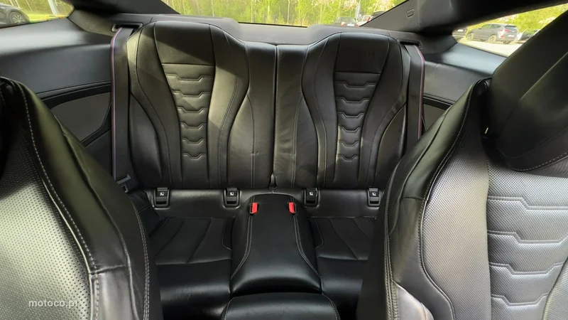 BMW Seria 8 G14 850 12