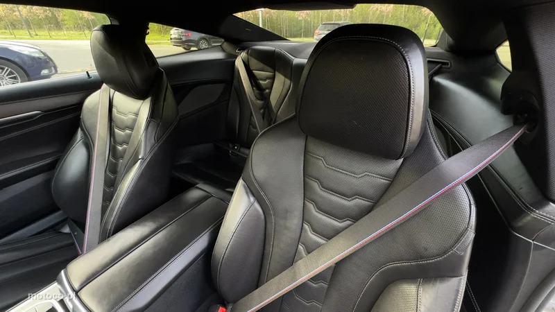 BMW Seria 8 G14 850 16