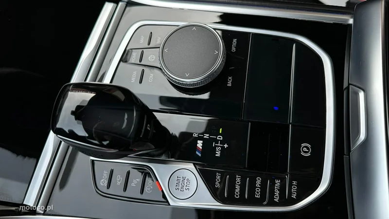 BMW Seria 8 G14 850 32