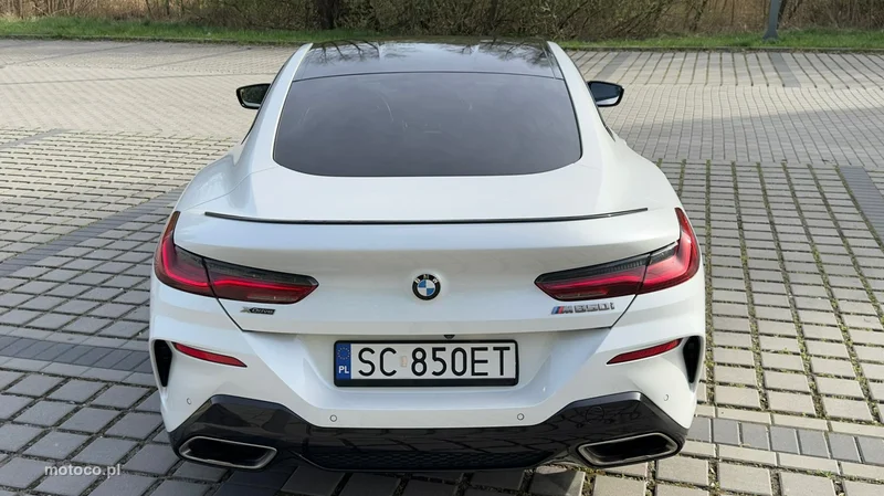 BMW Seria 8 G14 850 34