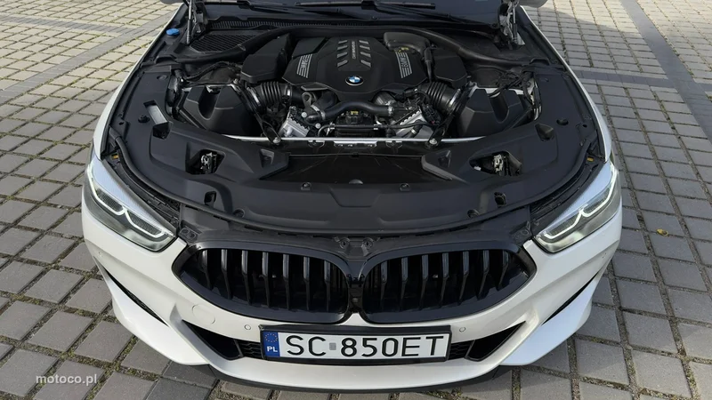 BMW Seria 8 G14 850 36