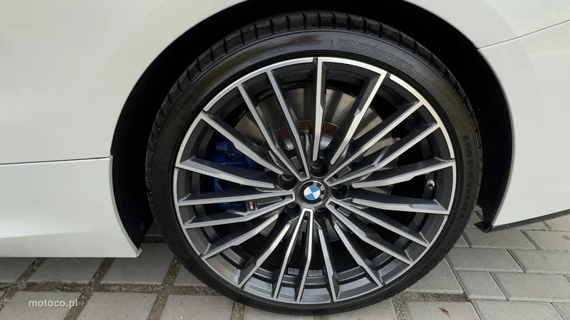 BMW Seria 8 G14 850 43