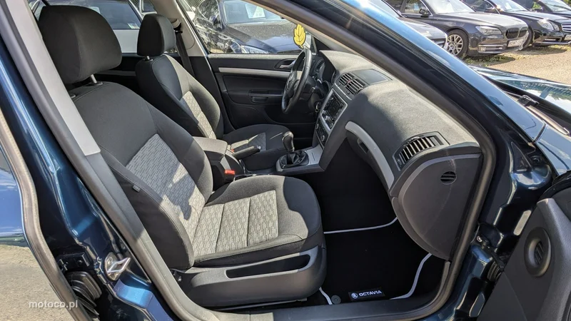 Skoda Octavia II 23