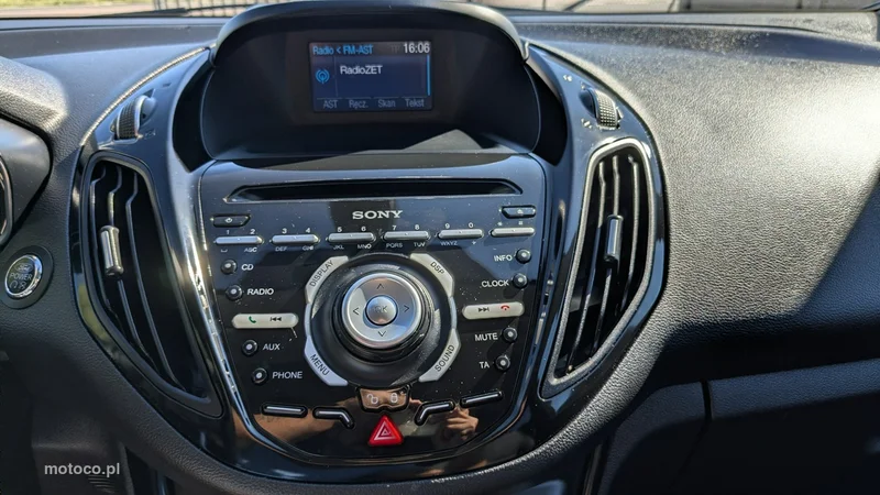 Ford B-Max 28