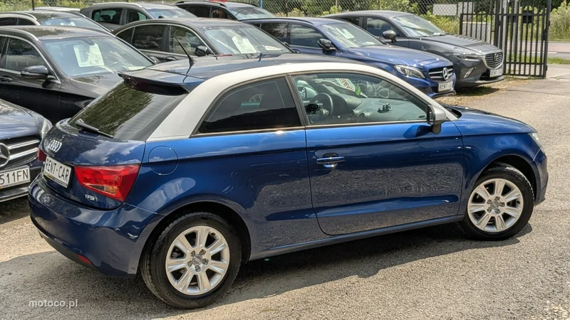 Audi A1 8X 13