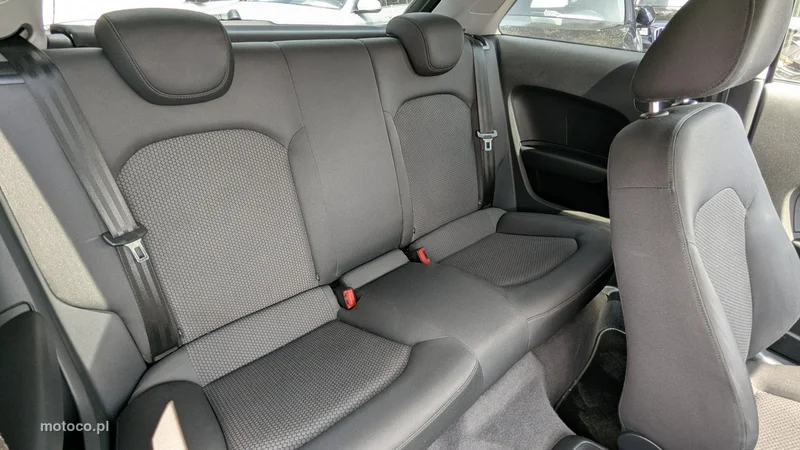 Audi A1 8X 20