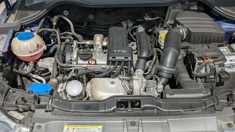 Audi A1 8X 32