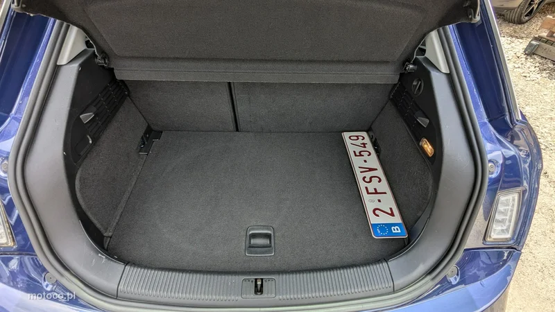 Audi A1 8X 35