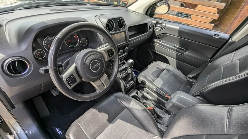 Jeep Compass 16