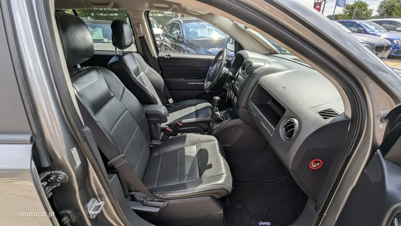 Jeep Compass 20