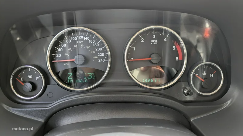 Jeep Compass 23