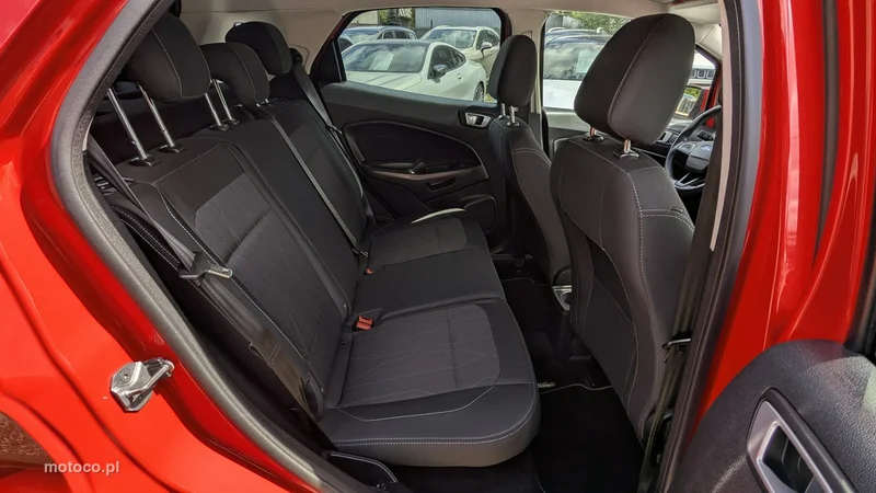 Ford EcoSport 18