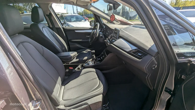 BMW Seria 2 F45 216 17