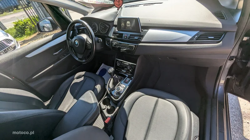 BMW Seria 2 F45 216 18