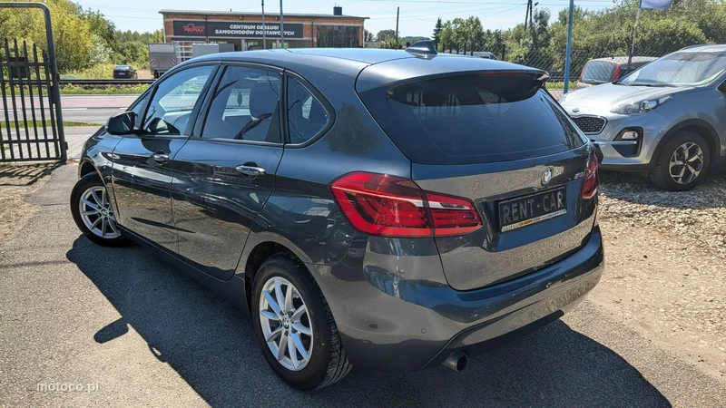 BMW Seria 2 F45 216 8