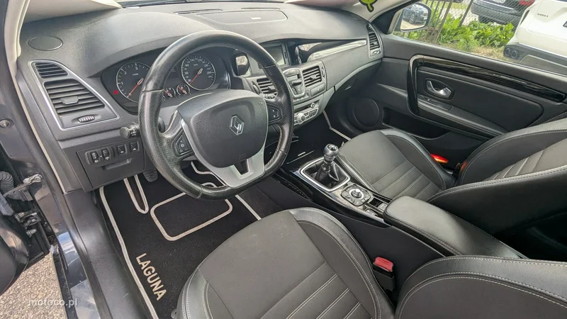 Renault Laguna III 13