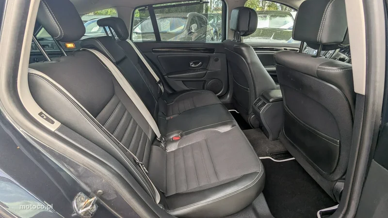 Renault Laguna III 16