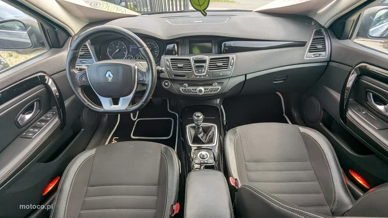 Renault Laguna III 19