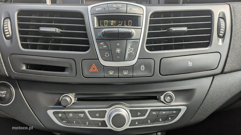 Renault Laguna III 25