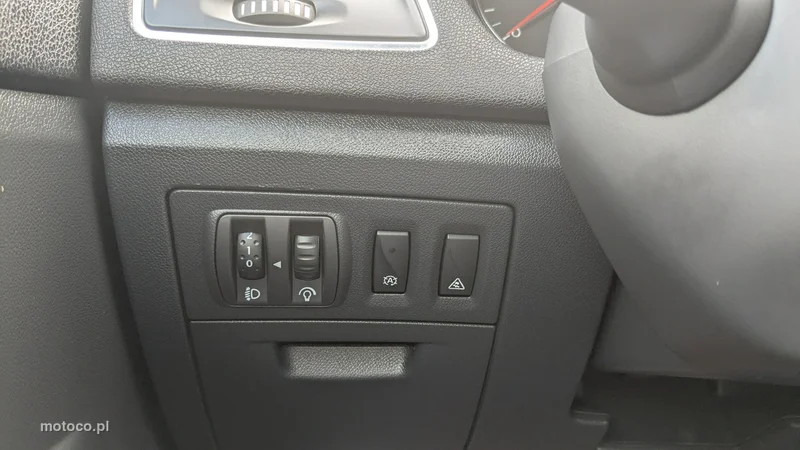 Renault Laguna III 27