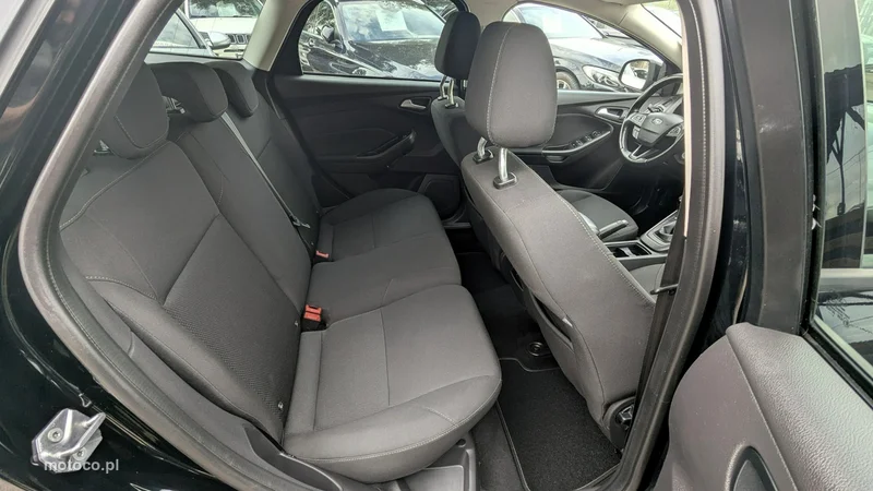 Ford Focus III 19