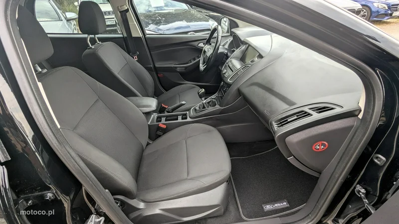 Ford Focus III 20