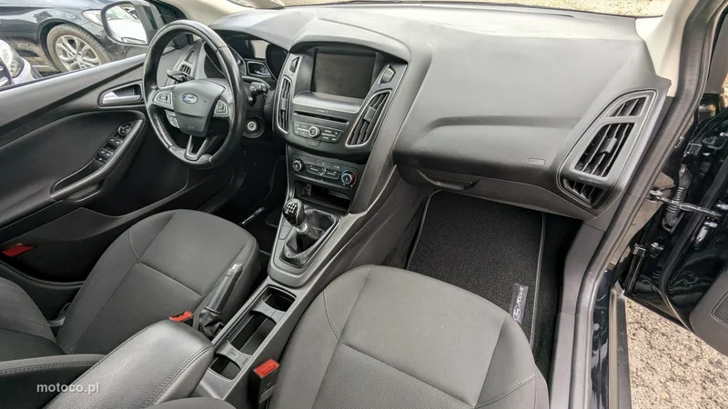Ford Focus III 21