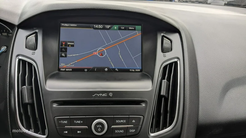 Ford Focus III 27