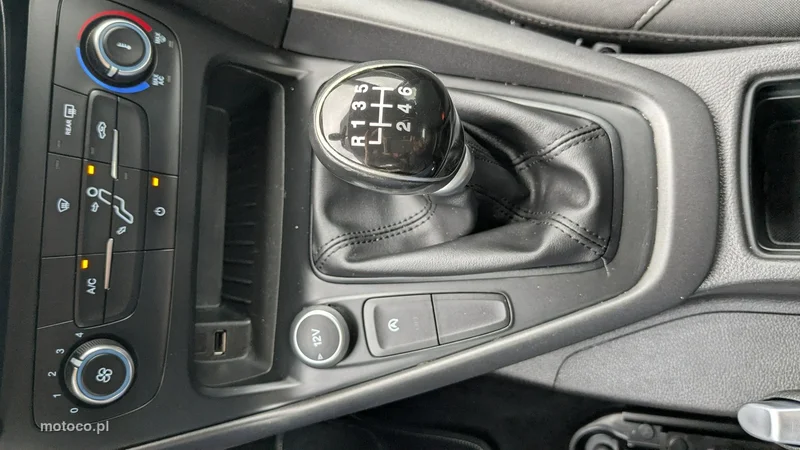 Ford Focus III 28