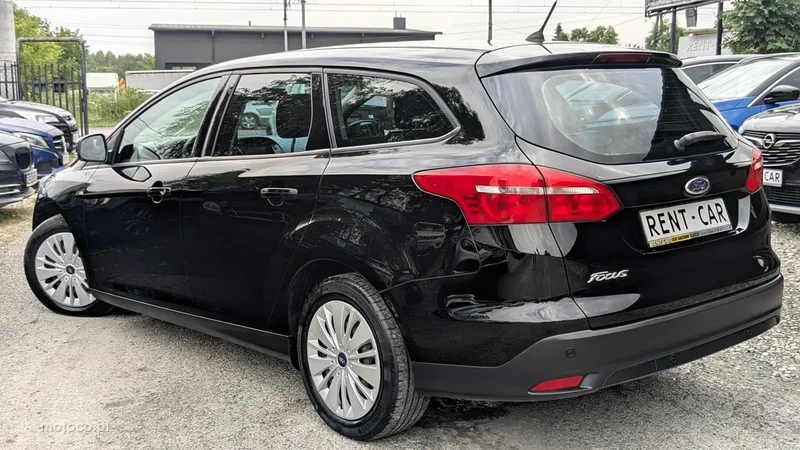 Ford Focus III 10