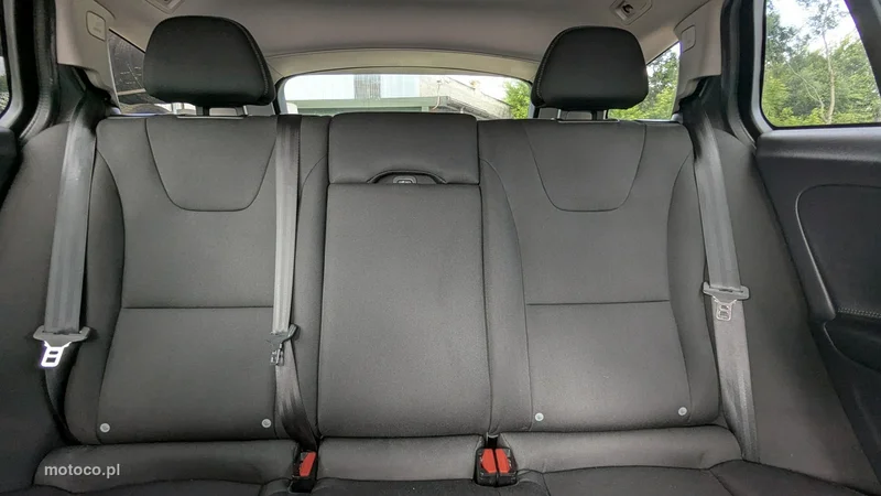 Volvo V60 16