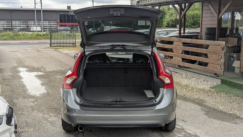 Volvo V60 34