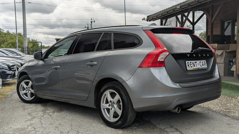 Volvo V60 10