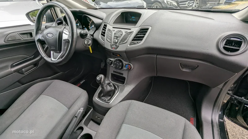 Ford Fiesta VI 21