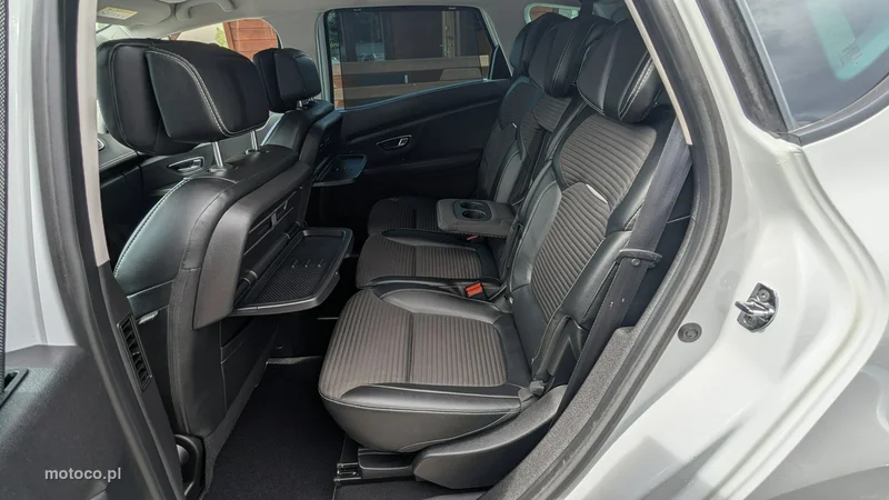 Renault Scenic IV 17